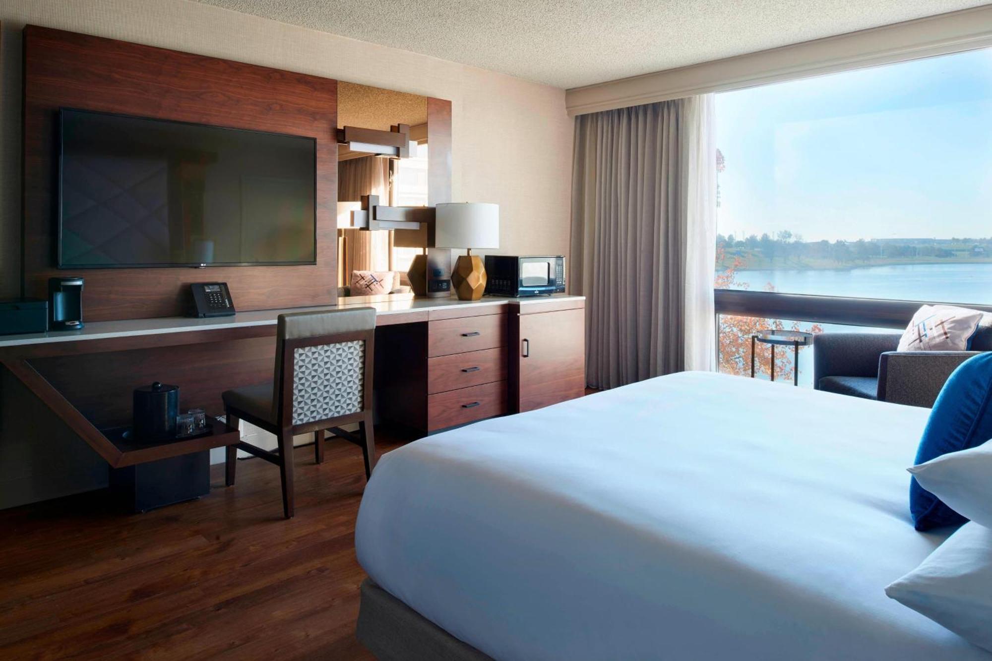 Kansas City Airport Marriott Exterior photo