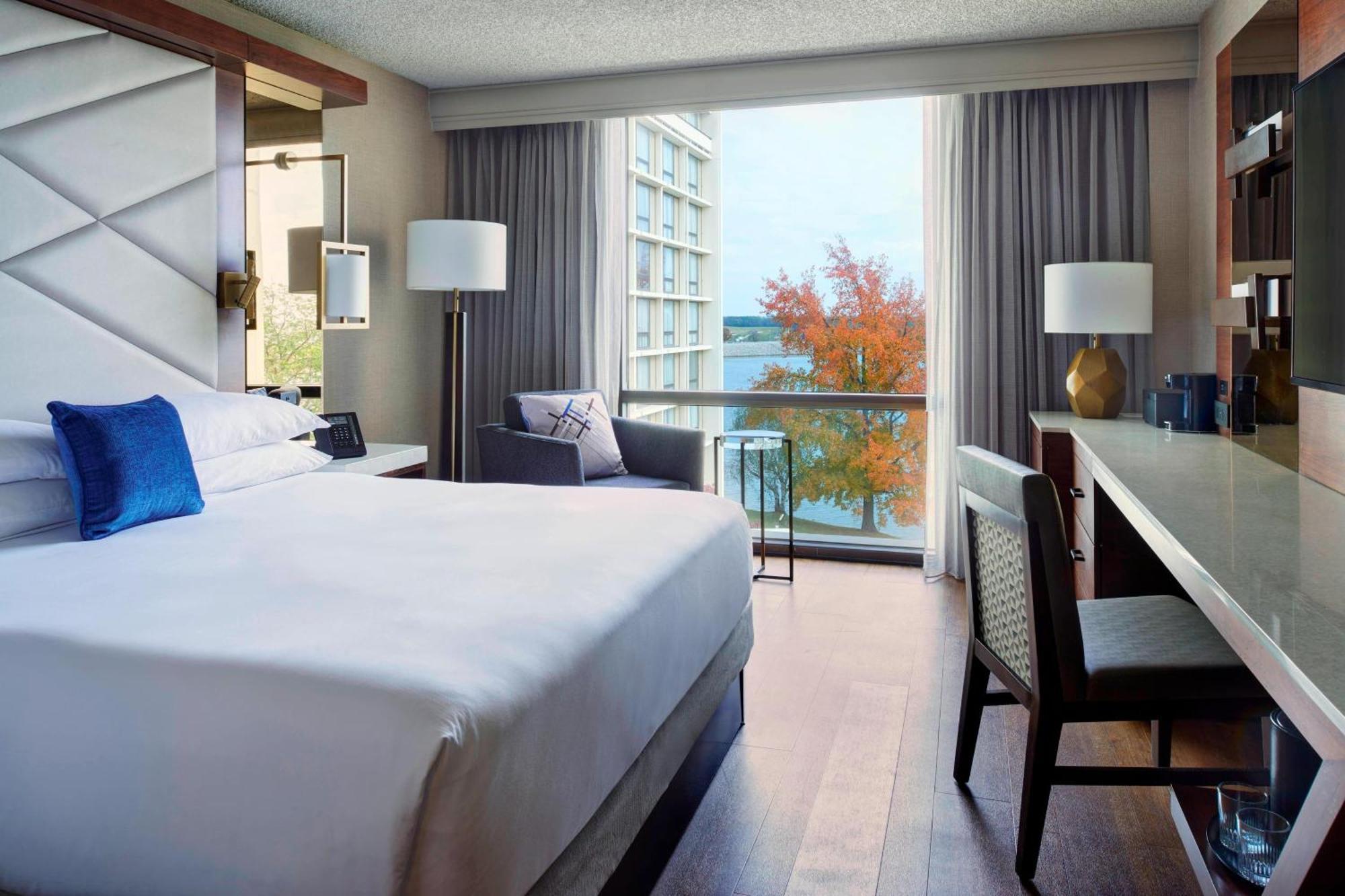Kansas City Airport Marriott Exterior photo